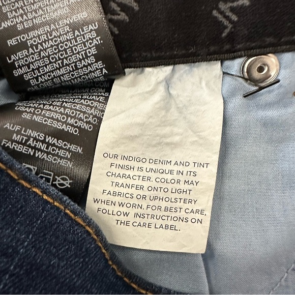 NWT - Women's Dark Blue Slim Fit Jeans - Picture 11 of 15